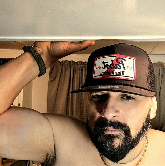 Meet your Posher, Alex - Picture 2 of 2